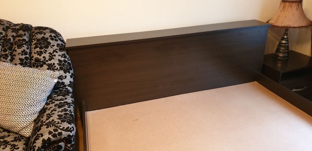 ЛІЖКО. ліжко двоспальне,
кровать, кровать
двуспальная 1600 2000.