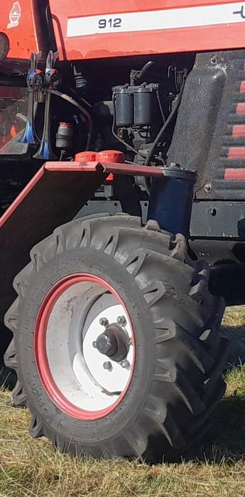 Koła przednie do ursusa c330,c355,c360,c385, 912,1222,/ zetora