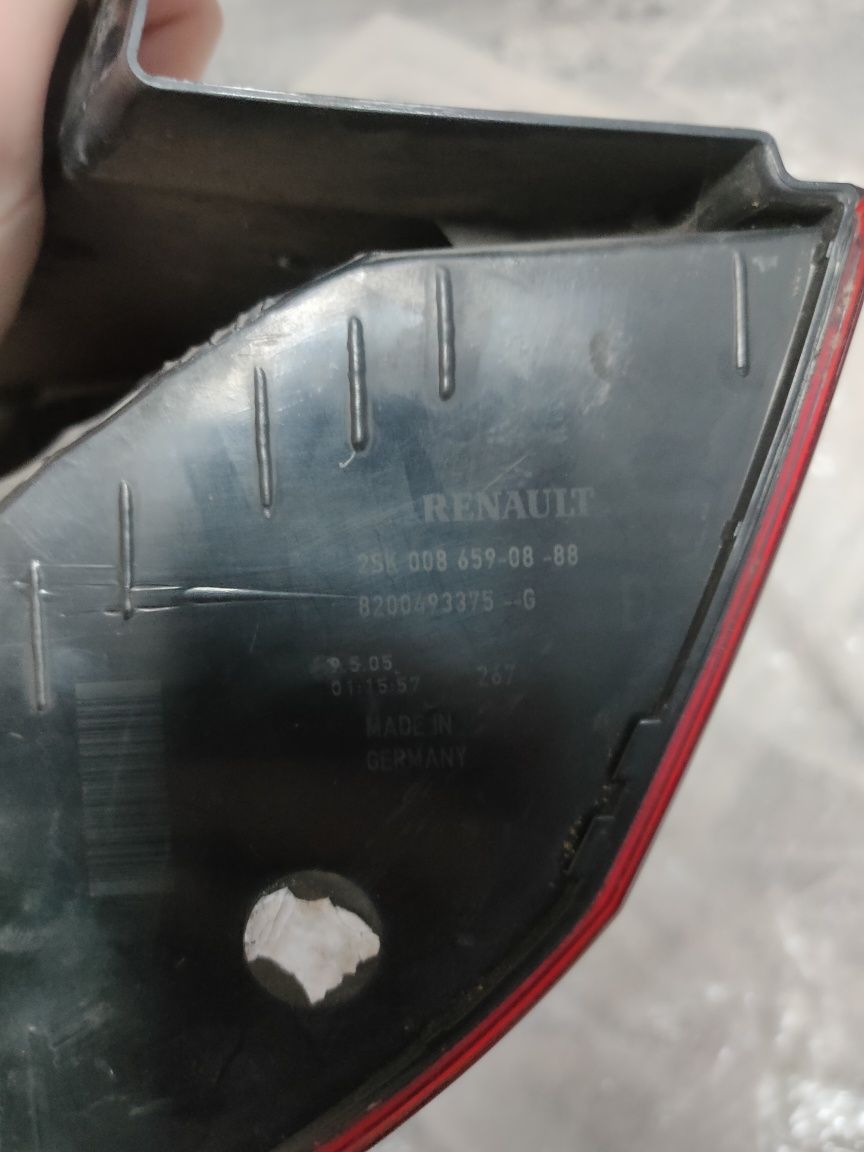 Стоп сигнал правый Renault Scenic 2005