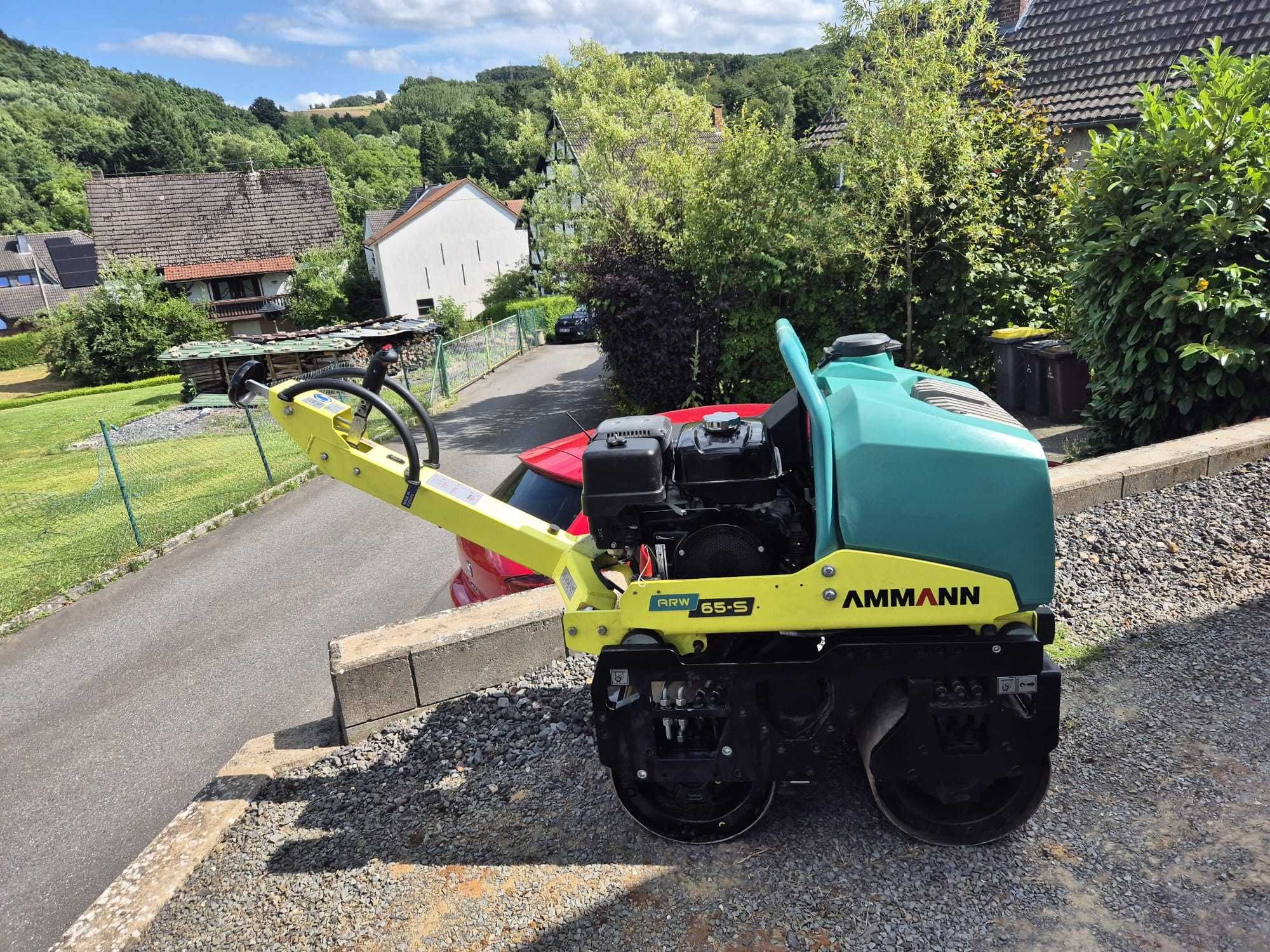 Walec wibracyjny prowadzony - AMMANN ARW 65 HA