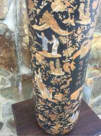 Grande Canudo Porcelana Chinesa Séc XIX China 62 cm