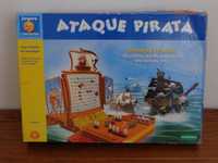 Jogo Ataque Pirata (tipo batalha naval), a estrear