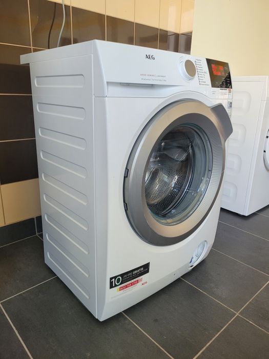 Sprzedam pralkę firmy AEG 7 kg 1400 obr z możliwością dostawy