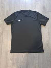 Футболка Nike Dri -Fit