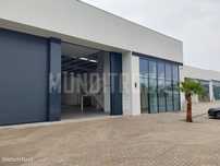 Armazém com 1000m2 - novo