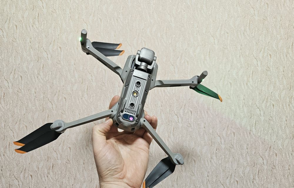 Dji air 2s в идеальном состоянии с комплектом