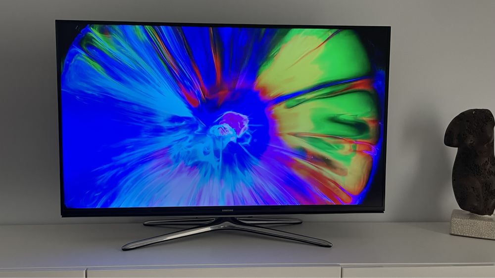 TV Samsung 40” Smart TV 3D Full HD LED