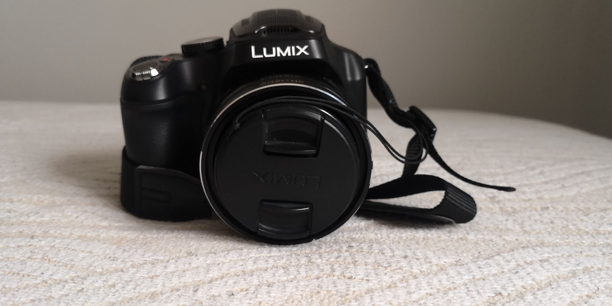 Panasonic Lumix DMC-FZ72