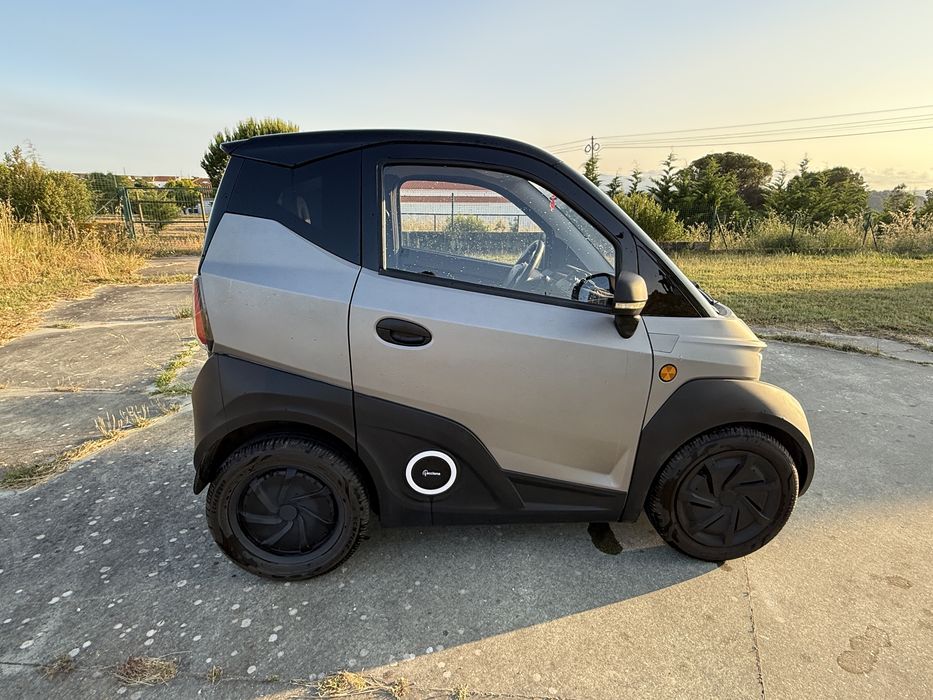 Quadriciclo Pesado SILENCE S04 “igual a novo” | IVA Dedutível | 2025