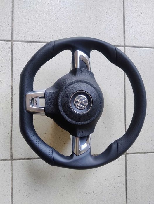 Kierownica R-Line Nowa Czarna Skóra   VW golf Scirocco Polo 6R