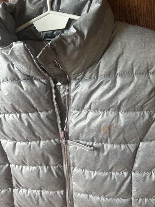 Kamizelka bezrękawnik 4 f