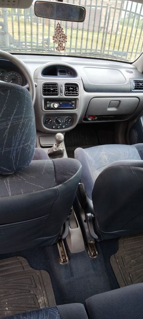Renault Clio 2  2000r