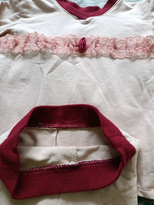 Stróje dresowe dla dziewczynki, lekko ocieplane