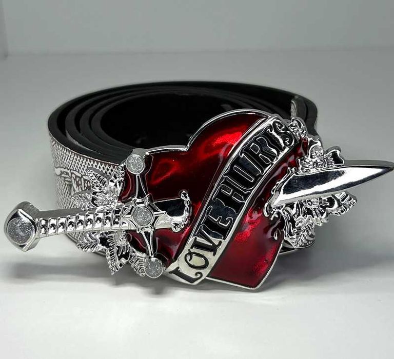 Biały Pasek Retro z Klamrą "Love Hurts" Y2K