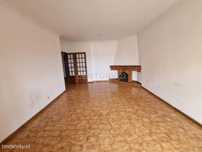 Apartamento T3 com 100m2 em Braga próximo a Central de Camionagem