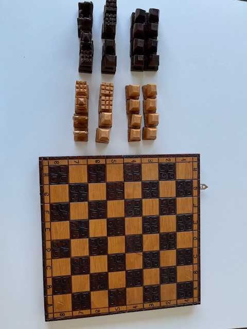 Szachy drewniane 39 x 39 cm