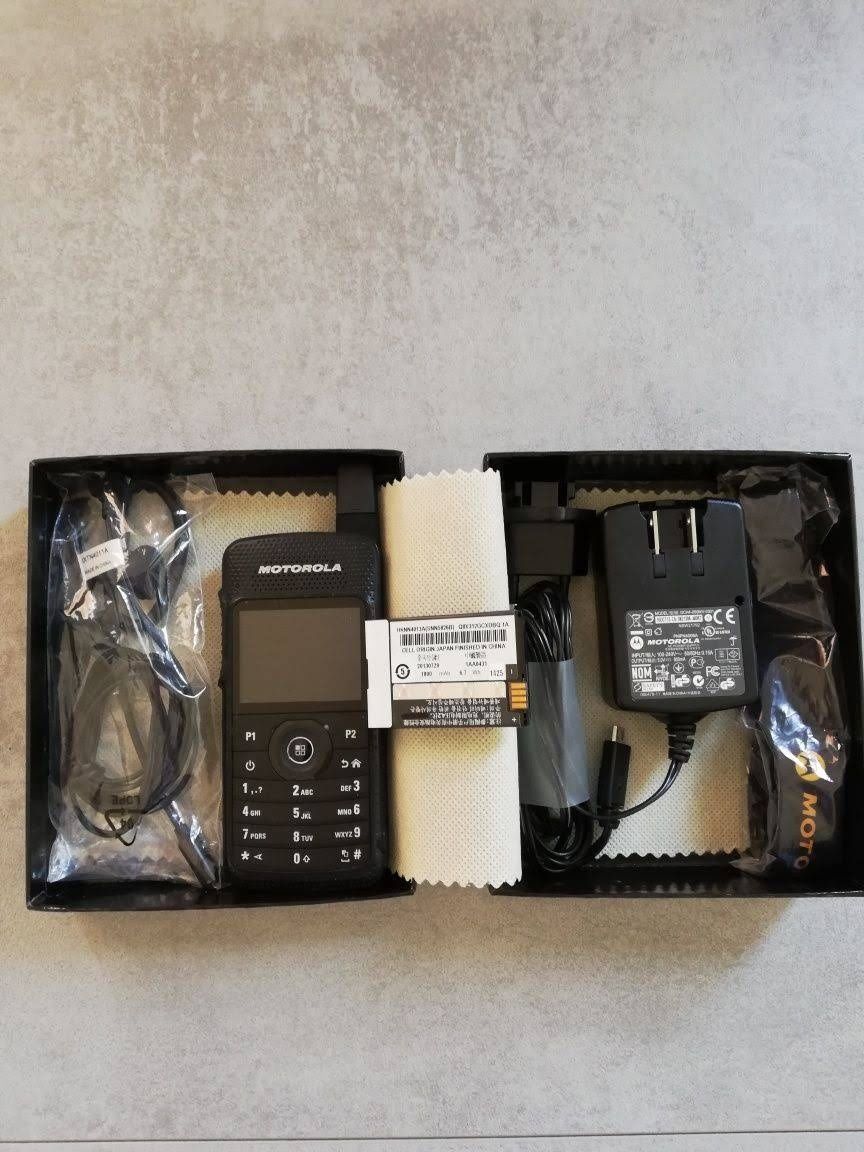 Telefon cyfrowy Mitorola SL 4000 MOTOTRBO UHF + gratisy
