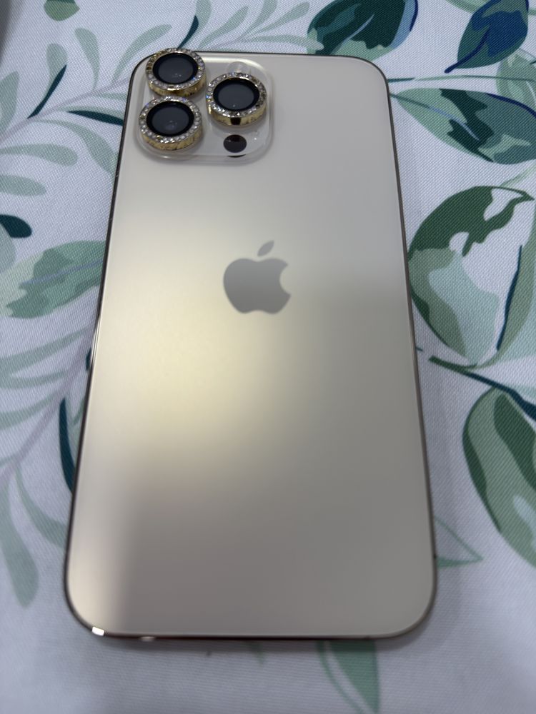 Vendo Iphone 14 pro max dourado