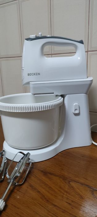Batedeira de Bolos Becken