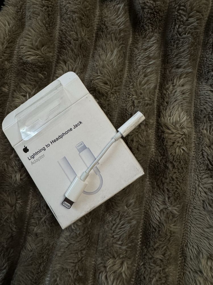 adapter to headphone jack аукс айфон
