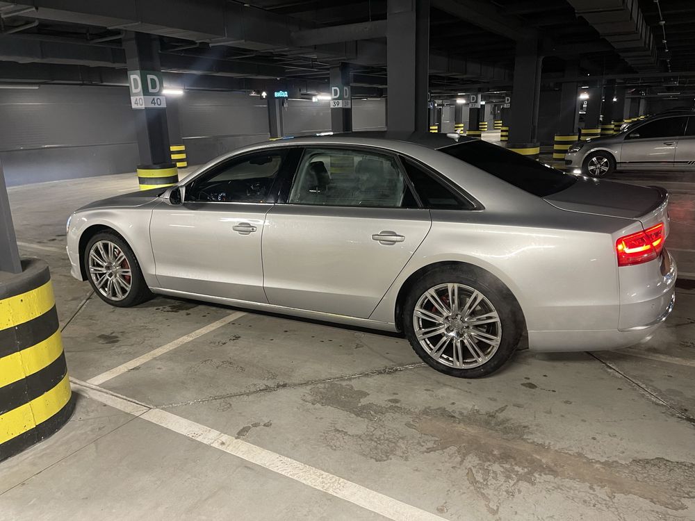 Audi A8 D4 3.0 TFSI