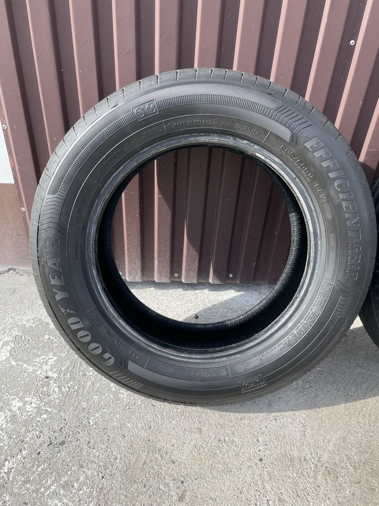 Goodyear Efficientgrip 205/60 R16 92V  komplet 4 szt. Produkcja 2423 r