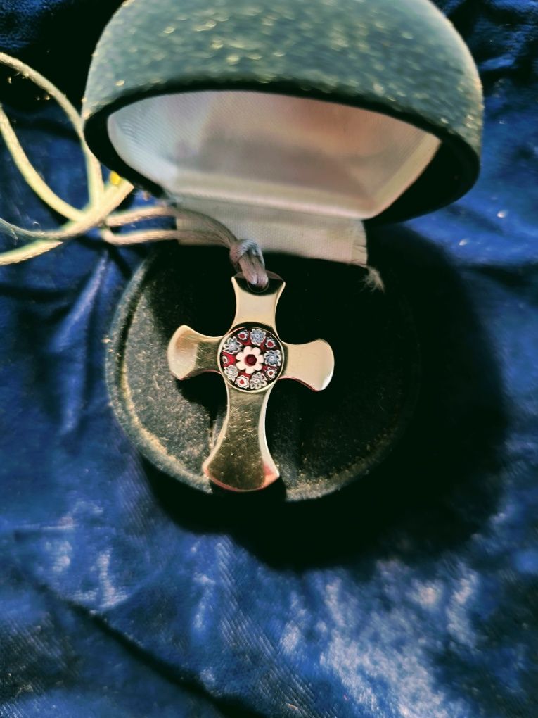 Серебро СССР,875 и 925 проб. Кольца,серьги,кулоны,бусы,цепочки.