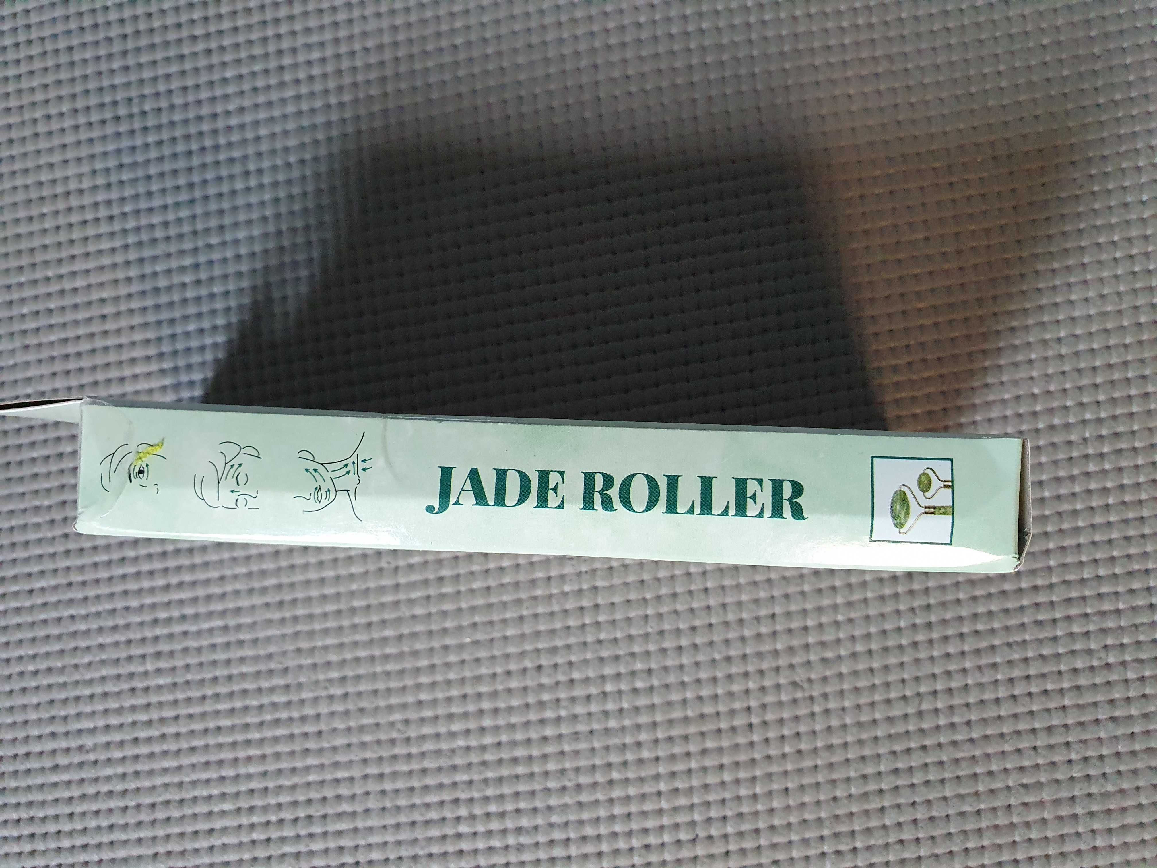 Jadeitowy roller do masażu