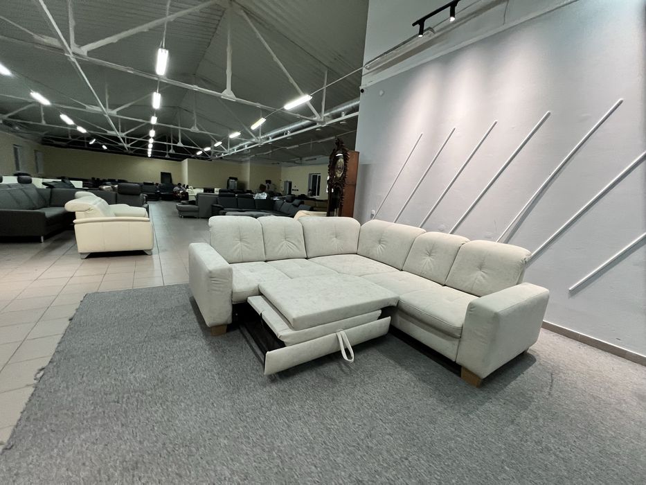 Виставковий диван кутовий розкладний тканина мегстан новий