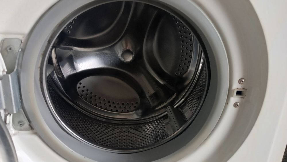 Пральна робоча машина!