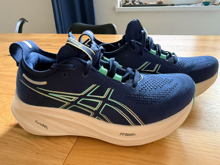 Asics Nimbus 26 nowe