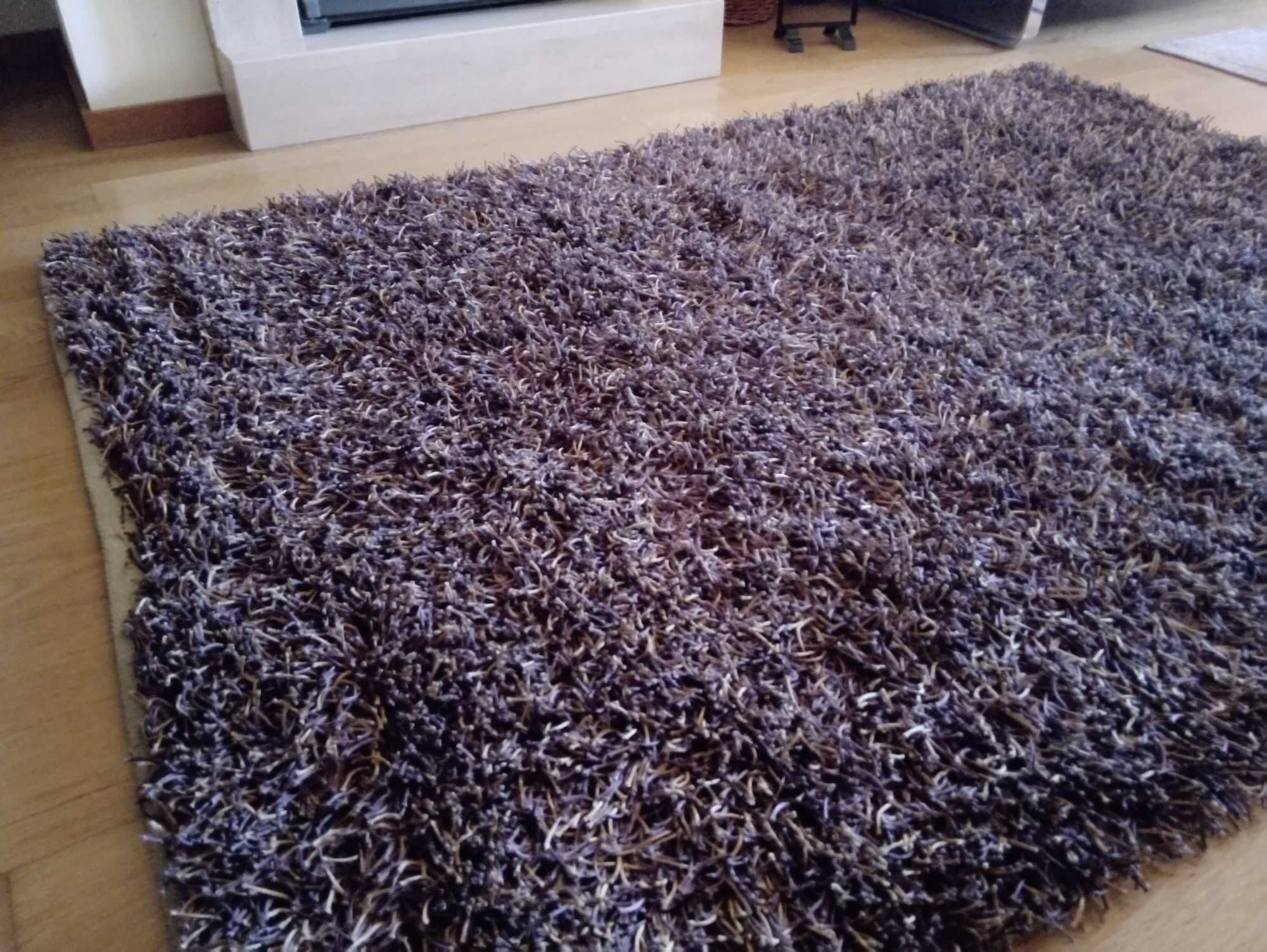 Vendo conjunto de carpetes para sala de estar e sala de jantar