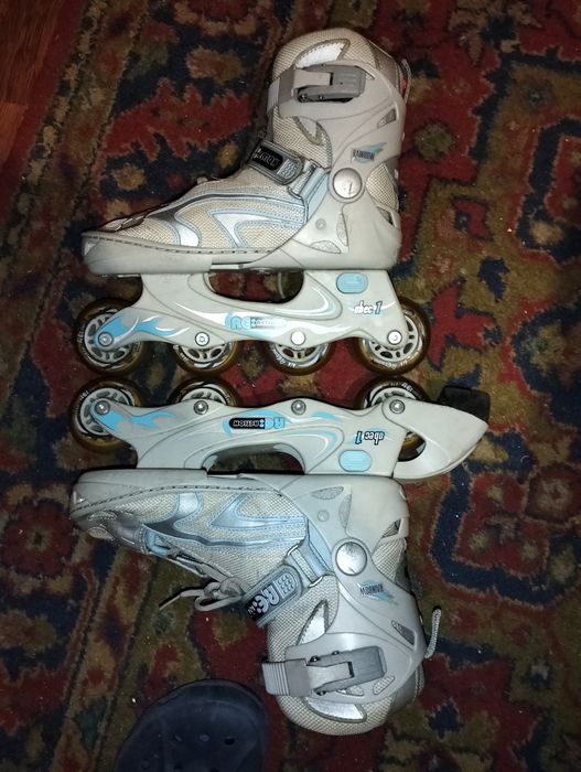 Ковзани ролікові Re: action