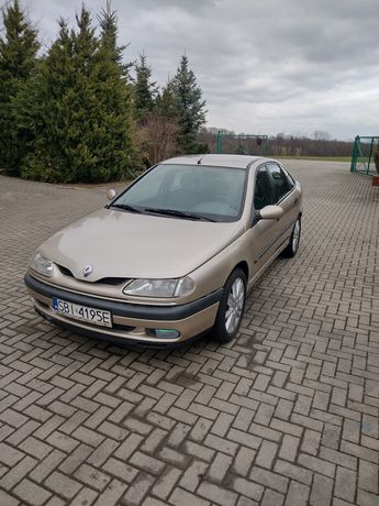 Renault Laguna 1