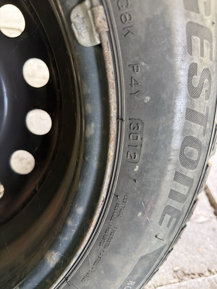 BRIDGESTONE Blizzak LM-32 | komplet zimowych opon ze stalowymi felgami