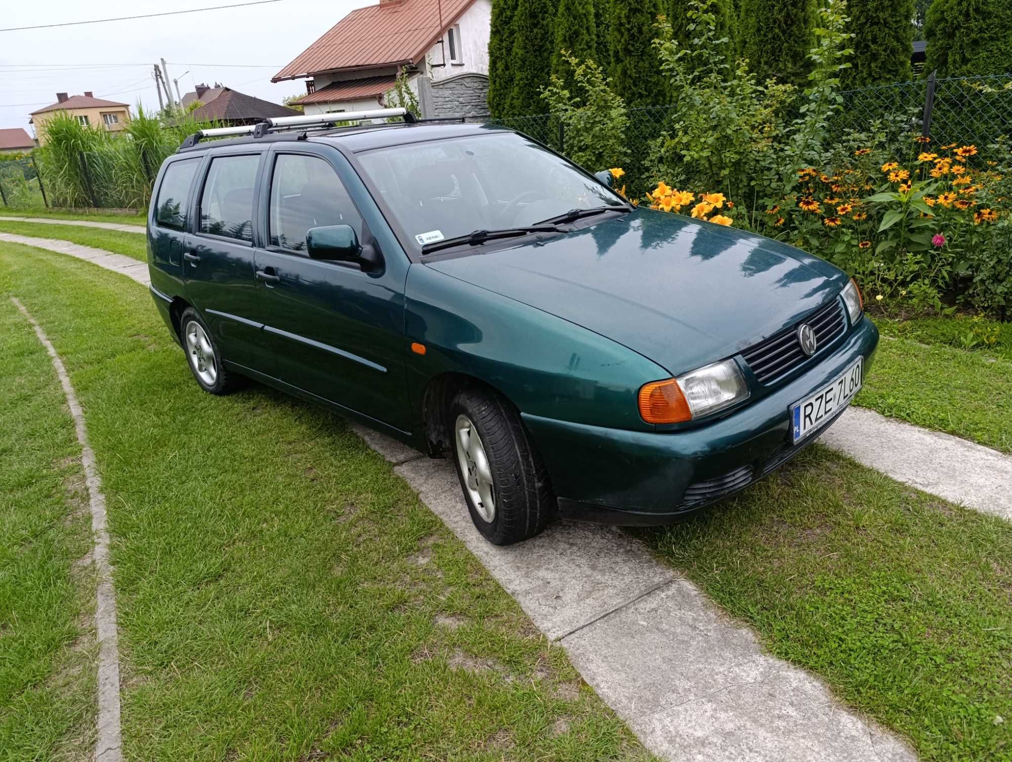 VOLKSWAGEN polo kombi 1.4 V8 75 km