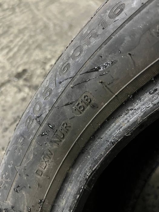 Автошини зимові DUNLOP 205/60/16 (2шт) Резина,Колеса,Гума,Скати,Шини
