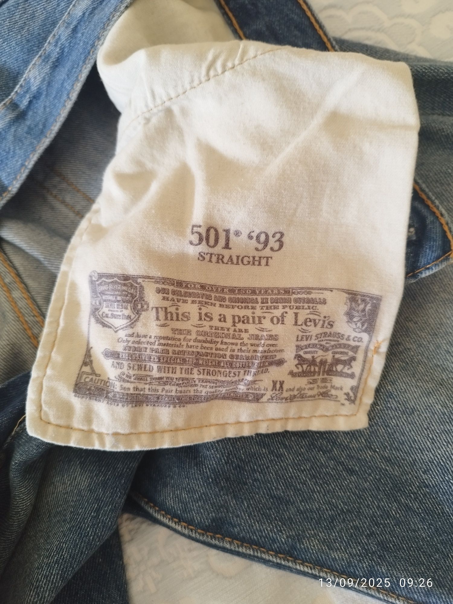 Vendo Levi's em muito bom estado tam.38