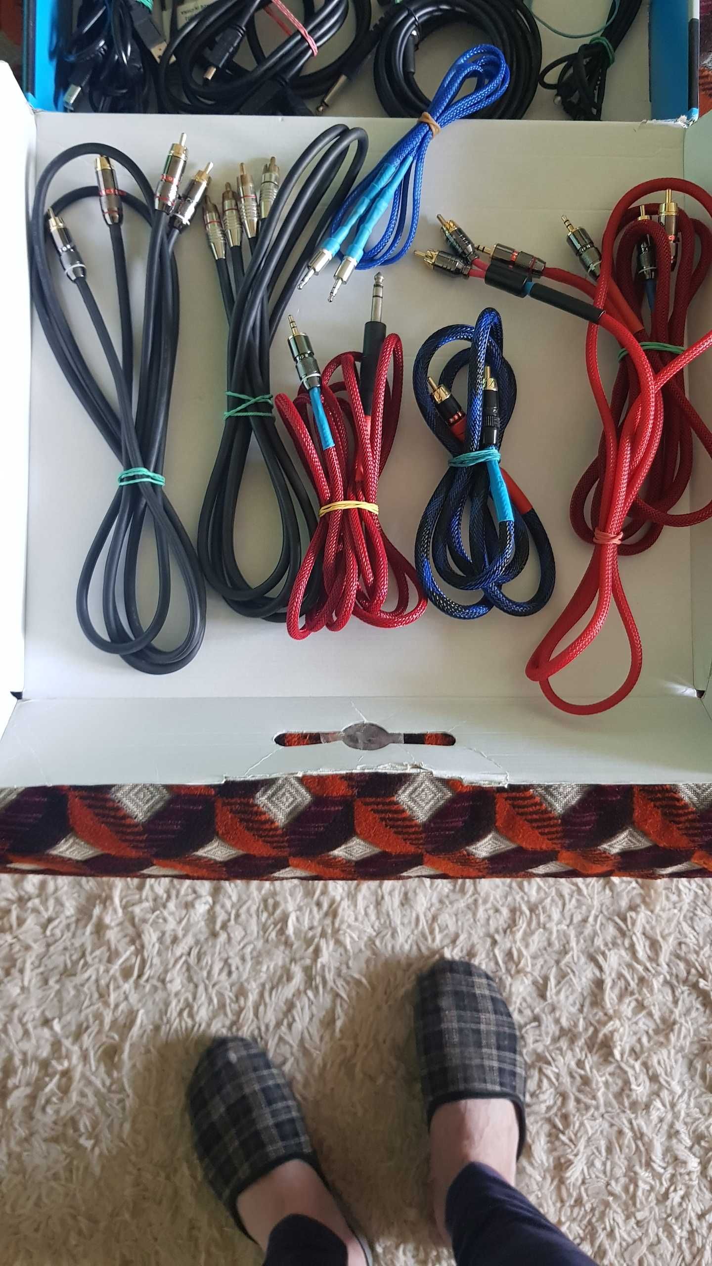Міжблочні кабелі 2RCA-2RCA,  3,5Jack,оптичні