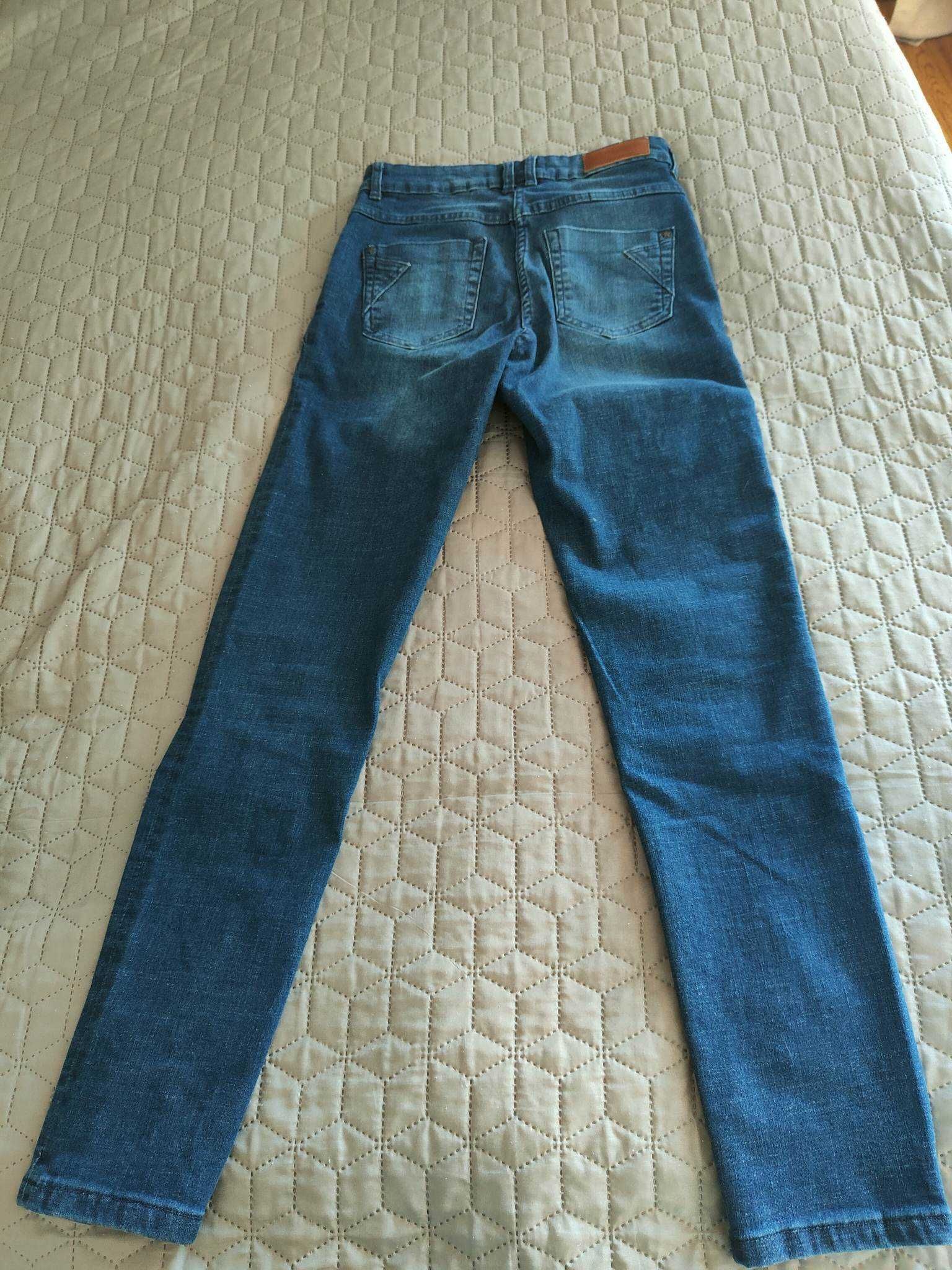 jeansy Monnari 36