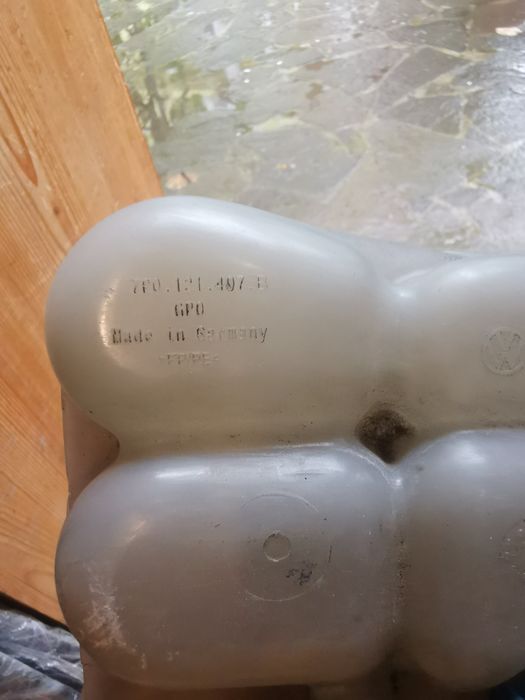 7p0121407b расширительный бачек touareg 7p, cayenne 958