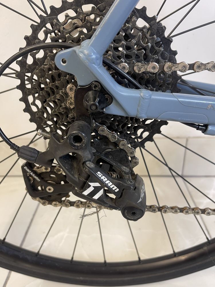 Canyon Roadlite R092 | SRAM Apex 1x11 | Розмір L | Гібрид | Гідравліка