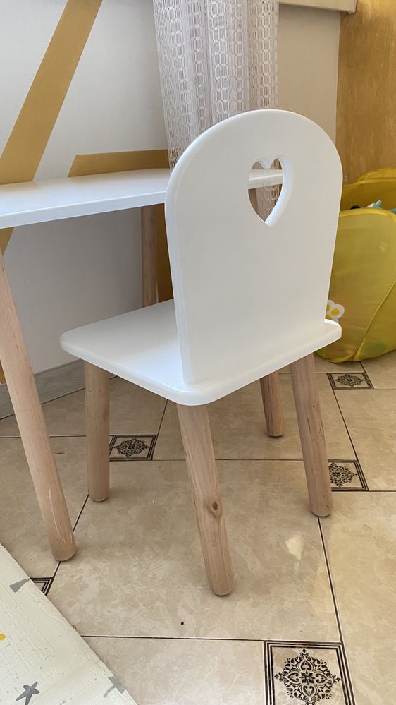 Комплект стілець і столик