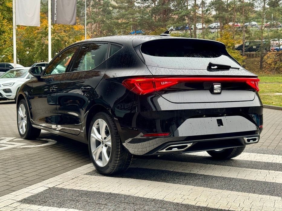 Seat Leon Pakiet wspomagania X, zimowy, opony wielosezonowe, kamera cofania