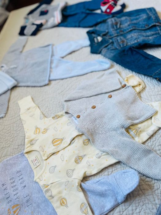 Roupa de bebé menino