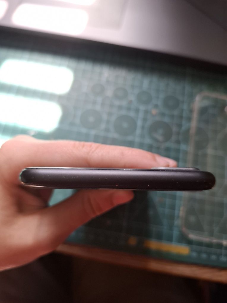 iphone 8plus 100%