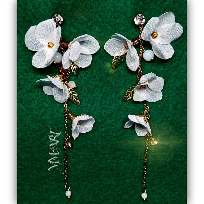 Komet biżuterii ślubnej- kolczyki,  ozdoba do włosów