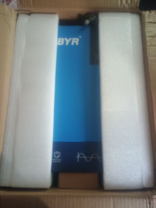 Гібридний сонячний інвертор Busbyr 7000v/6200w 48v