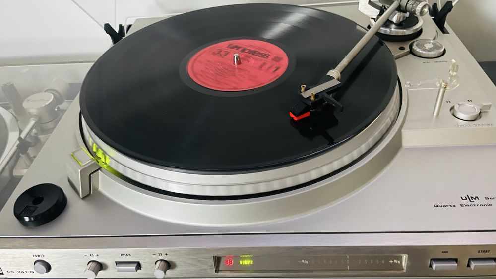 Gramofon Dual CS 714 Q pelen automat