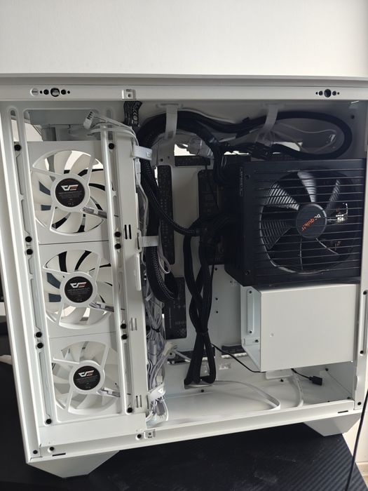 Profesjonalne składanie komputerów PC na zamówienie